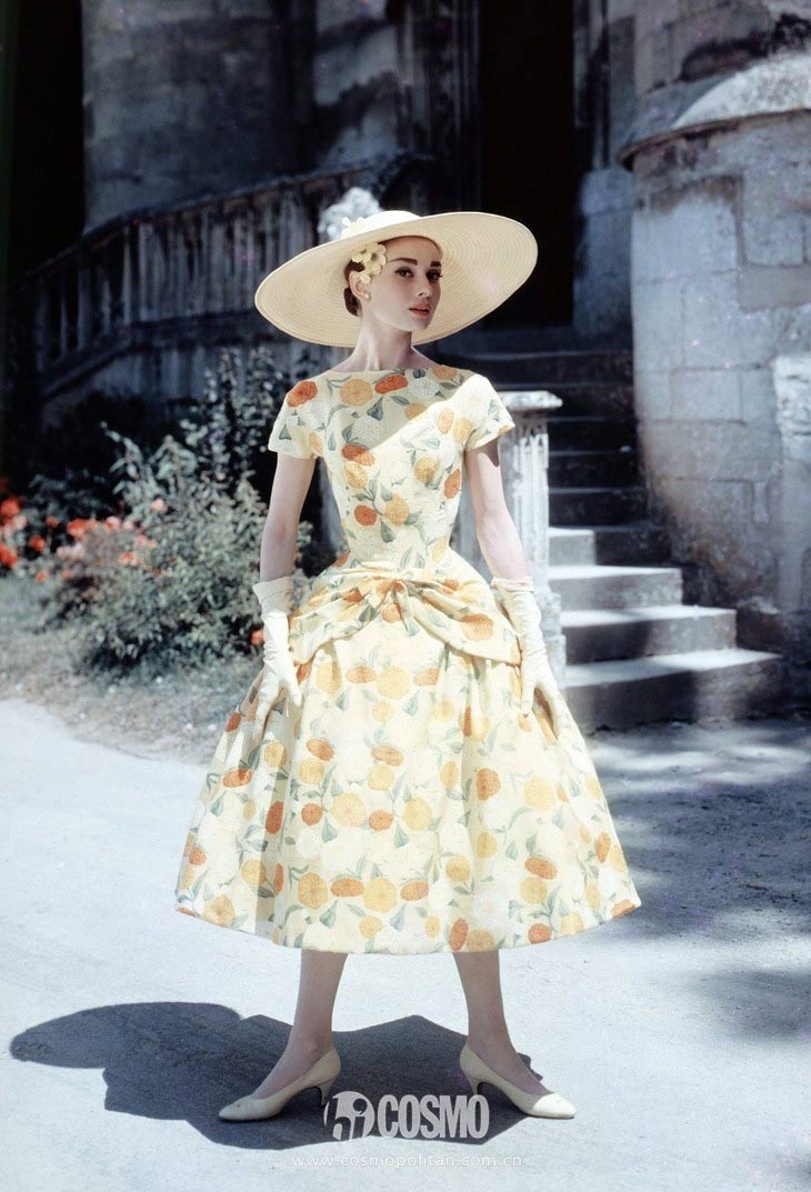 Từ 60 năm trước, cô ấy đã đón đầu xu hướng hot nhất 2017 - 14