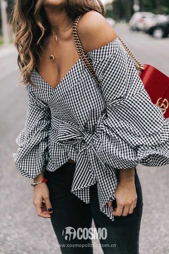 Từ 60 năm trước, cô ấy đã đón đầu xu hướng hot nhất 2017 - 2