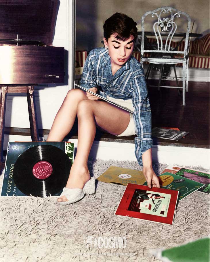 Từ 60 năm trước, cô ấy đã đón đầu xu hướng hot nhất 2017 - 9