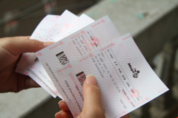 Vé số trúng giải jackpot 112 tỉ đồng được bán ở Hà Nội - 1