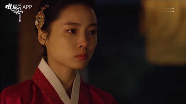 “Mặt nạ quân vương”: Yoo Seung Ho “sướng rơn” vì được Kim So Hyun tỏ tình - 5