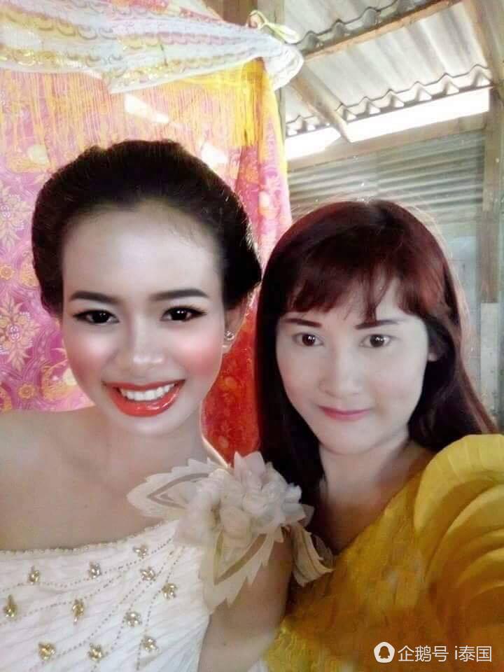 Cô dâu chú rể “hận cả đời” vì bị hóa thành hề trong ngày cưới - 5