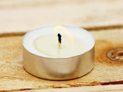 Nhà đẹp - Cách đuổi ruồi, muỗi "sạch bách" không còn một con trong nhà chỉ với một cây nến