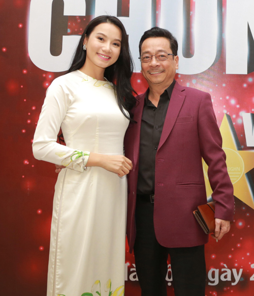 amp;#34;Ông trùmamp;#34; Phan Quân của amp;#34;Người phán xửamp;#34; và Lương Giang được hâm mộ cuồng nhiệt - 1