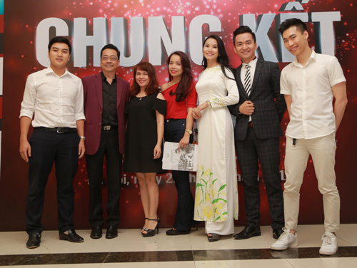 amp;#34;Ông trùmamp;#34; Phan Quân của amp;#34;Người phán xửamp;#34; và Lương Giang được hâm mộ cuồng nhiệt - 4