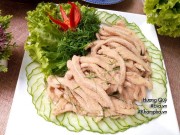 Bếp Eva - Trổ tài làm nem tai trộn thính đãi chồng ngày cuối tuần