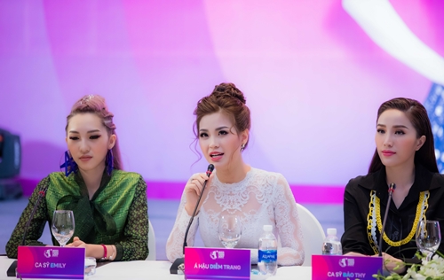 Ông xã lái siêu xe 10 tỷ đưa Á hậu Diễm Trang đi sự kiện - 12