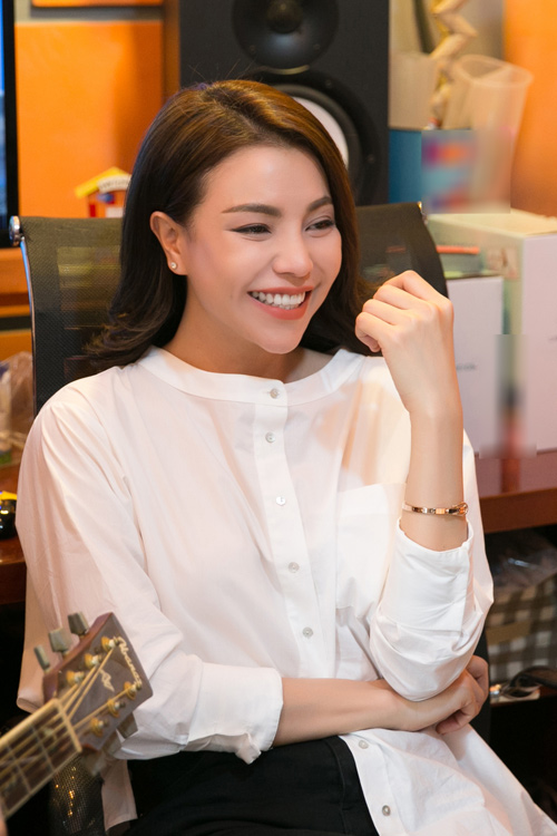 Trà Ngọc Hằng, Hằng Nguyễn háo hức với những dự án nghệ thuật mới - 10