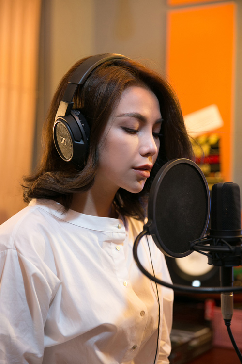 Trà Ngọc Hằng, Hằng Nguyễn háo hức với những dự án nghệ thuật mới - 15