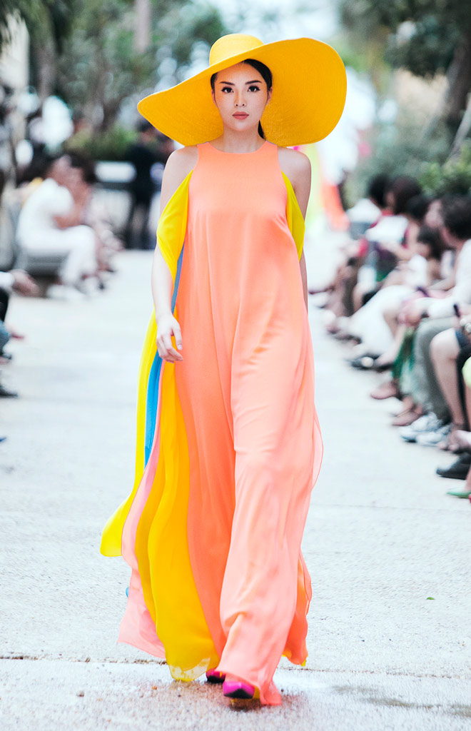 Không ngờ Kỳ Duyên lại đẹp đến như thế này khi làm Vedette - 4