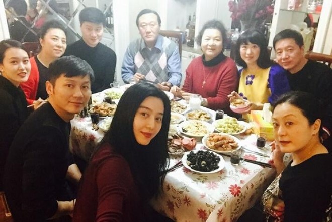 2 năm bên nhau, Lý Thần - Phạm Băng Băng chưa chịu cưới, thích amp;#34;sến sẩmamp;#34; bên nhau - 4