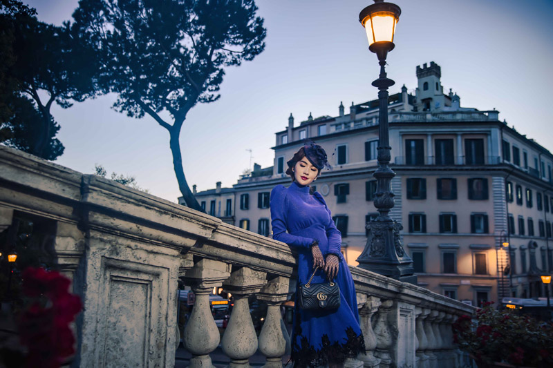 Cô gái đẹp nhất The Face dắt cún đi dạo ở Rome - 12