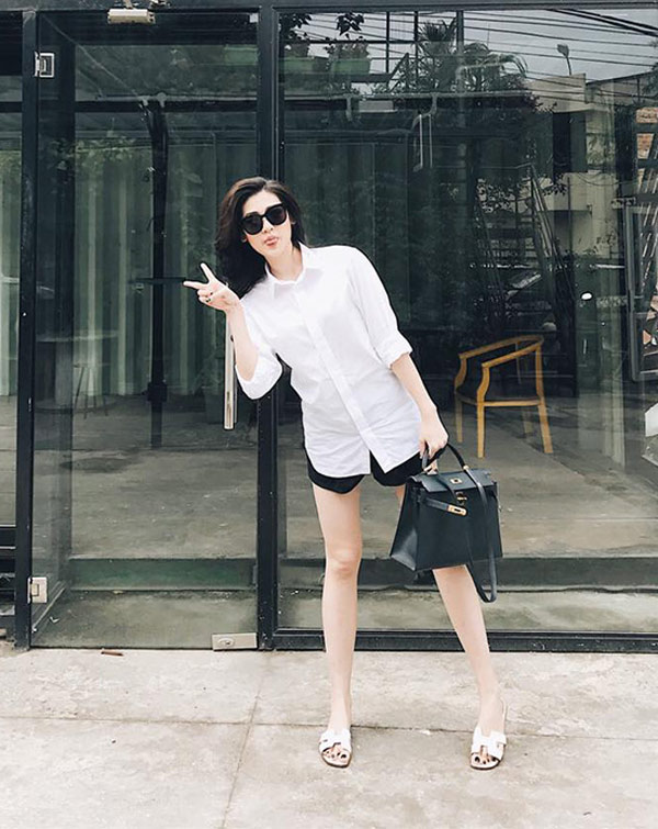 Hè đến, dép lê sang chảnh vẫn amp;#34;được lòngamp;#34; các sao Việt - 6