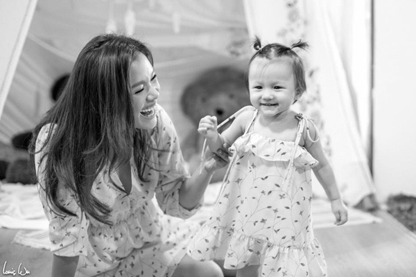 Phương Vy Idol khoe ảnh chụp đôi với con gái, ít ai hiểu được ẩn ý sâu xa - 15