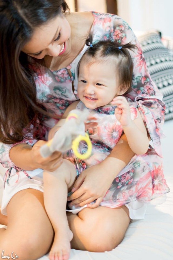 Phương Vy Idol khoe ảnh chụp đôi với con gái, ít ai hiểu được ẩn ý sâu xa - 11