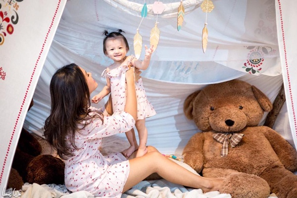 Phương Vy Idol khoe ảnh chụp đôi với con gái, ít ai hiểu được ẩn ý sâu xa - 19