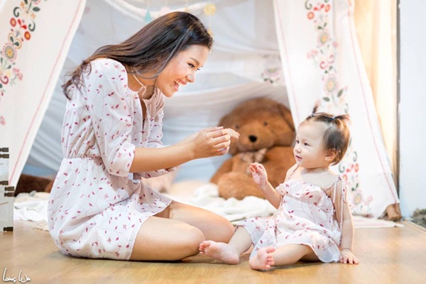 Phương Vy Idol khoe ảnh chụp đôi với con gái, ít ai hiểu được ẩn ý sâu xa - 8