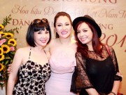 Thời trang - Diễn viên “Sống chung với mẹ chồng” rạng rỡ đón HH Xuân Hương tại sân bay