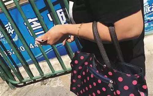 Bí mật đáng sợ bên trong chợ đen chuyên buôn bán nhau thai sản phụ - 2