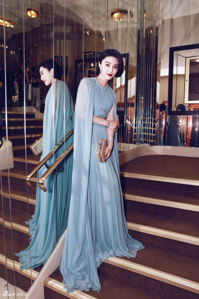 Phạm Băng Băng nhận cơn mưa lời khen mà cũng lắm phen bị chê xấu tại Cannes - 6