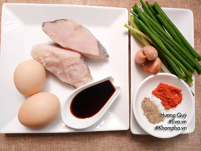 Cách làm món cơm chiên cá mặn cực ngon - 1