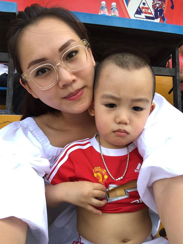 Sao Việt 24h qua: Con trai Ngọc Thạch cắn bạn khiến bố mẹ phải đi xin lỗi - 3