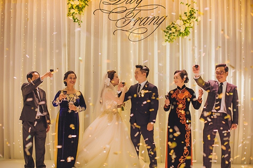 Dàn diễn viên amp;#34;Người phán xửamp;#34; vui vẻ dự tiệc cưới con trai amp;#34;ông trùmamp;#34; Hoàng Dũng - 2