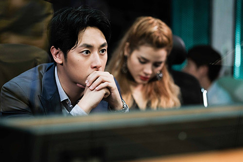 Minh Hằng gây choáng vì thân hình quá khổ trong amp;#34;Sắc đẹp ngàn cânamp;#34; bản Việt - 12