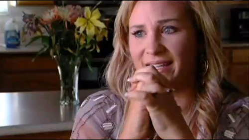 Mẹ “tá hỏa” khi phát hiện ảnh con gái 8 tuổi lan tràn trên web khiêu dâm - 2