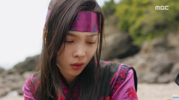 Mặt nạ quân vương tập 14: Vô tình amp;#34;thả thínhamp;#34;, Yoo Seung Ho khiến nữ phụ ngày càng mê mệt - 2