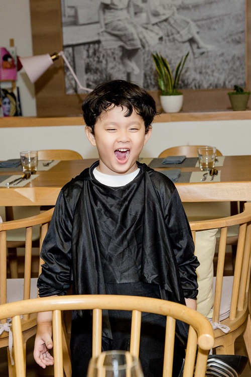 Trang Nhung và ông xã đại gia tình cảm đến dự sinh nhật con trai Trương Quỳnh Anh - 6