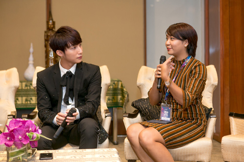 Sơn Tùng M-TP điển trai như sao Hàn, được truyền thông quốc tế săn đón - 3