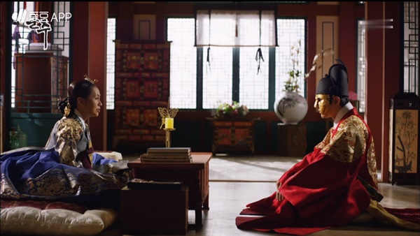 Mặt nạ quân vương tập 16: Cuối cùng, Yoo Seung Ho đã chịu thừa nhận tình cảm với Kim So Hyun - 4