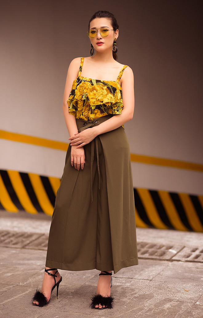 Quá bất ngờ với phong cách của BTV Thời sự kênh Truyền hình nhân dân - 8