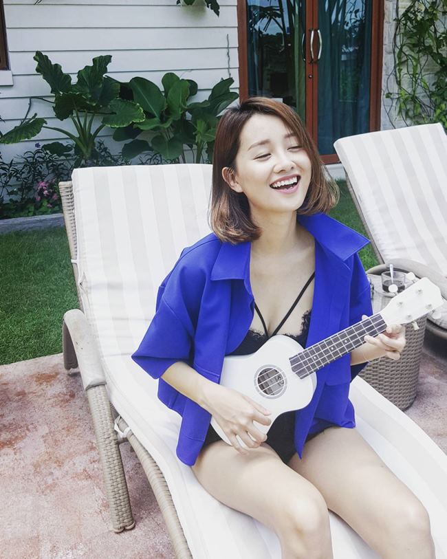 Quỳnh Chi - Diệp Chi VTV: Người gợi cảm hết nấc, kẻ kín đáo hút hồn - 2