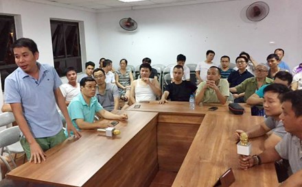 Nắng 40 độ, dân Hà Nội nghỉ làm ở nhà canh nước sinh hoạt - 5