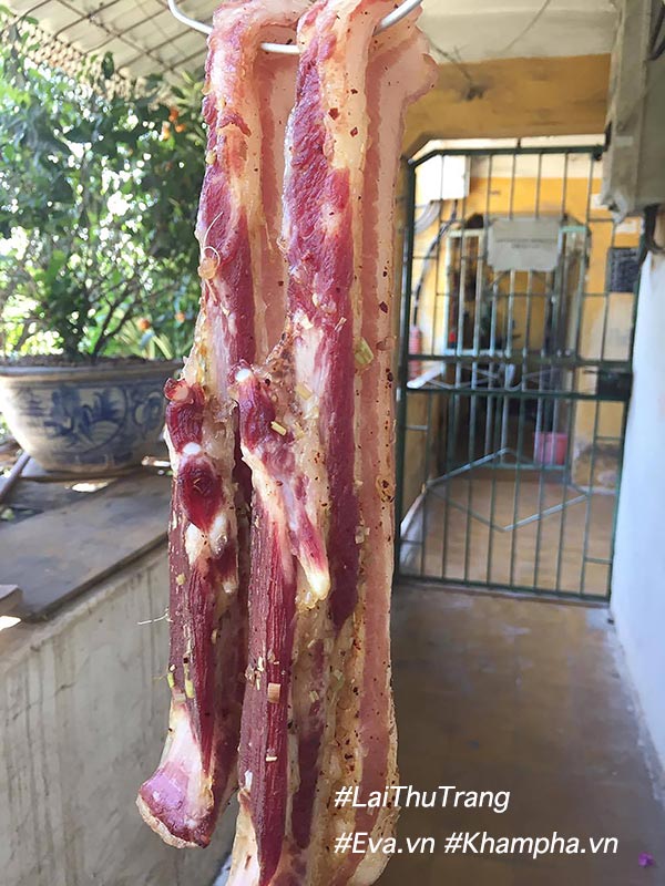 Bà nội trợ Hà Nội mang thịt ba chỉ ra phơi dưới trời nắng 41 độ và kết quả không ai ngờ - 2
