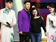 Làng sao - Mẹ Lương Bằng Quang lần đầu xuất hiện trên truyền hình, nghẹn ngào ôm con trai