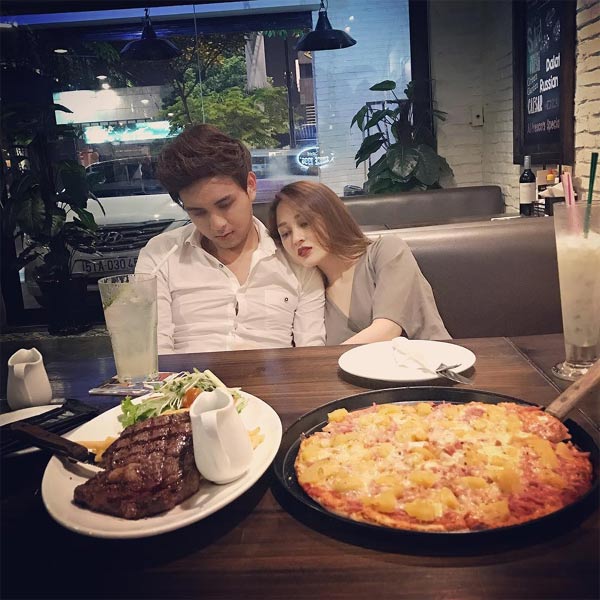 Sao Việt 24h qua: Cậu út nhà Lý Hải toe toét cực đáng yêu khi được ba ôm vào lòng - 10