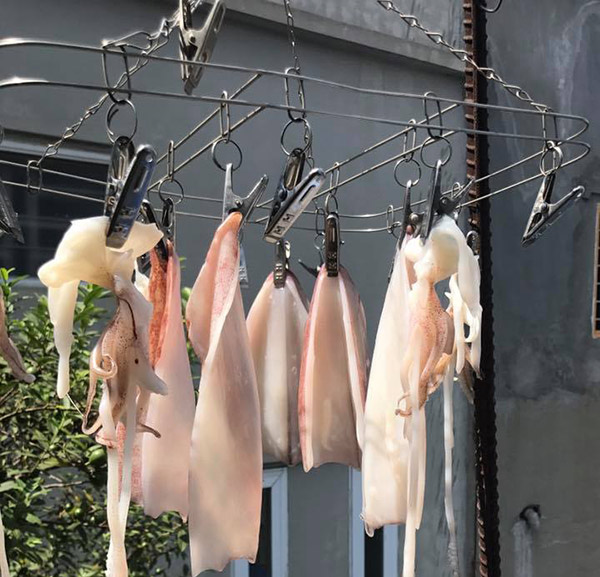 Khỏi vắt óc nghĩ món ăn giữa chảo lửa 41 độ, chị em Hà Nội thi nhau mang thịt ba chỉ ra phơi - 12
