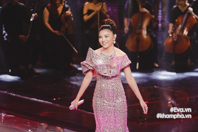 Chung kết The Voice 2017: Thu Minh tươi rói nâng cúp vô địch cùng học trò amp;#34;soái caamp;#34; - 18