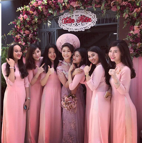 Trương Thế Vinh: amp;#34;Tôi toàn yêu hoa đẹp nên gai đâm, chảy máuamp;#34; - 2