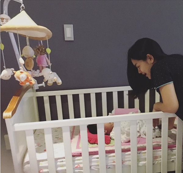 Phạm Quỳnh Anh chia sẻ cách rèn con sơ sinh ngủ xuyên đêm, một mạch đến sáng không đòi bú - 3