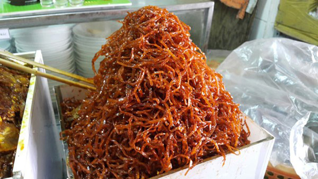 Đến Đà Nẵng mà chưa một lần ghé chợ Cồn thì chuyến đi coi như thất bại - 7