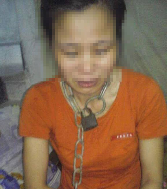 Vụ chồng dùng dây xích cổ vợ: Sự thật câu chuyện qua lời tâm sự của người vợ - 4