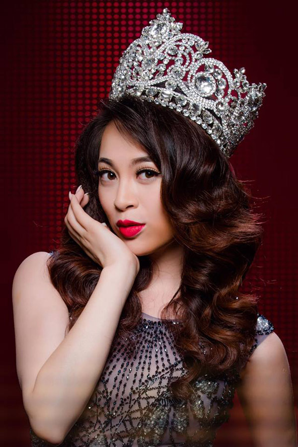 HH Khánh Trinh (Trista Vo) khoe dáng lụa quyến rũ trong loạt ảnh mới - 5