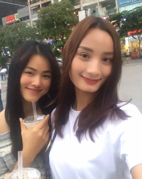 Sao Việt 24h qua: Ốc Thanh Vân amp;#34;tập thể hìnhamp;#34; trên giường cùng 3 con - 10