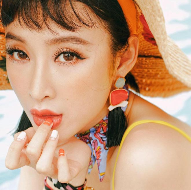 Sao Việt 24h qua: Bữa tối ấm áp của mẹ con Hồ Ngọc Hà bên ông bà ngoại - 13