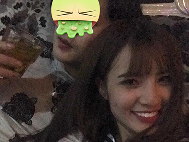 Em gái Công Vinh im lặng, khóa facebook trước hàng loạt scandal ở  Singapore