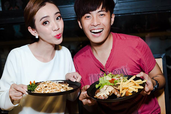Quán mới khai trương, Thu Trang Tiến Luật đã đau đầu vì bị khách lên mạng amp;#34;tốamp;#34; thế này - 2